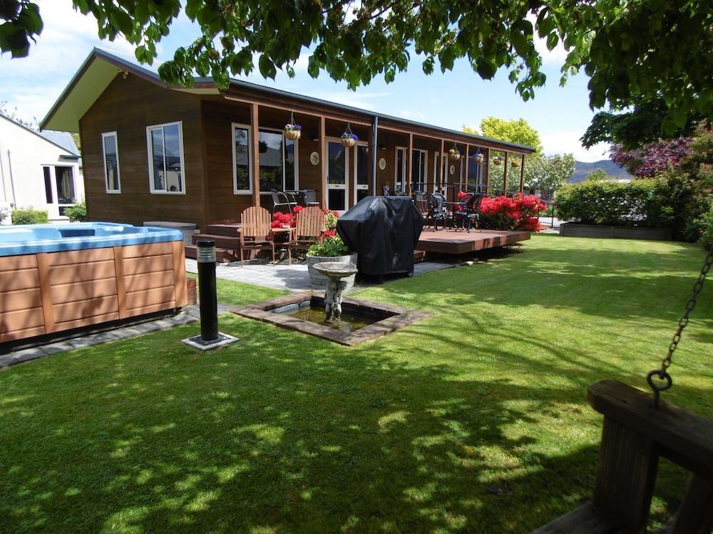 Blue Ridge Studios And Bed & Breakfast Te Anau Kültér fotó